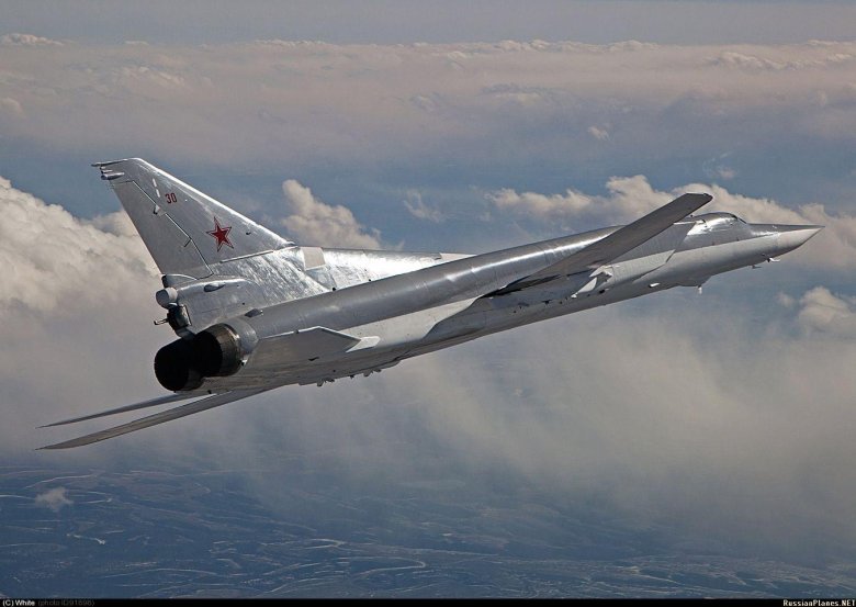 Бомбардировщик ту 22 м