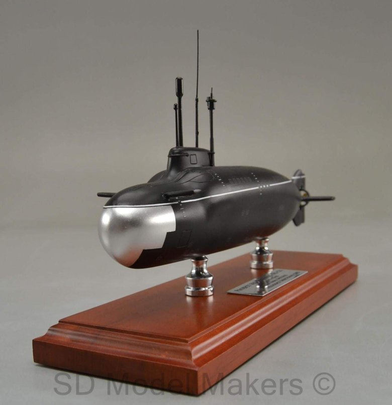 Сборная модель подводная лодка