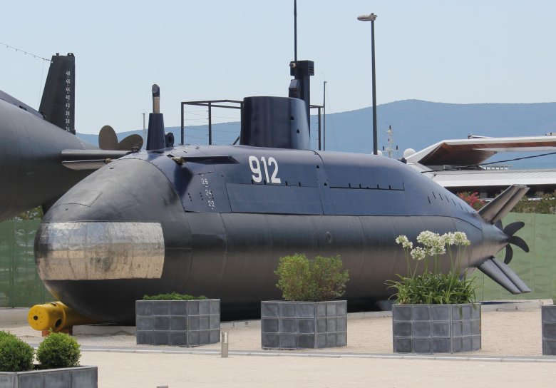 Современная подводная лодка