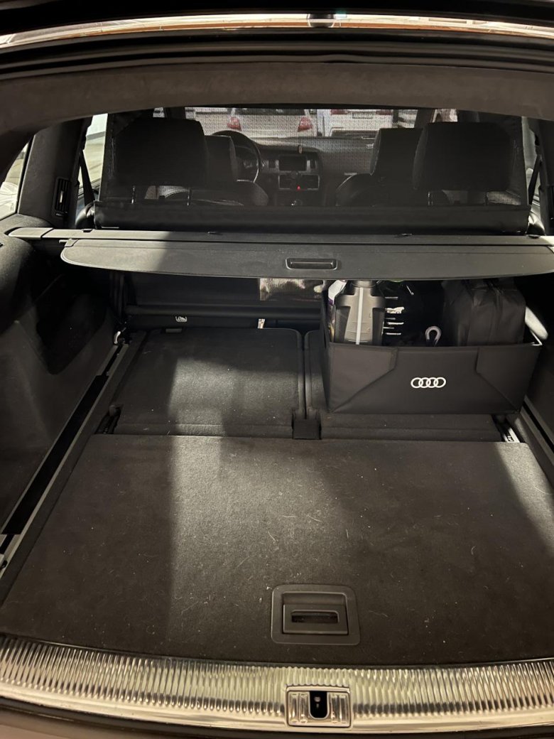 Багажник audi q7 2018