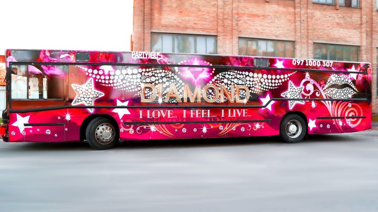 Диамонд бус пати