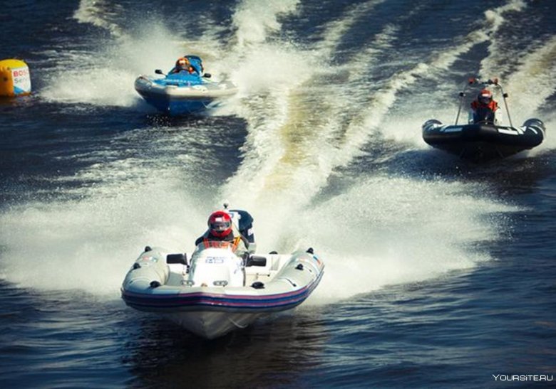 Лодка водные гонки