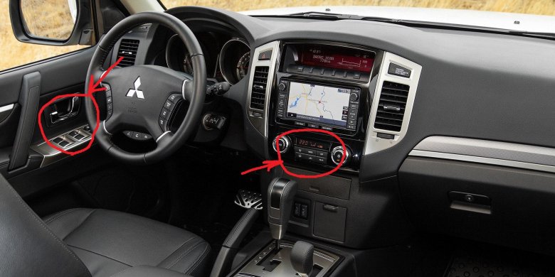 Mitsubishi pajero салон