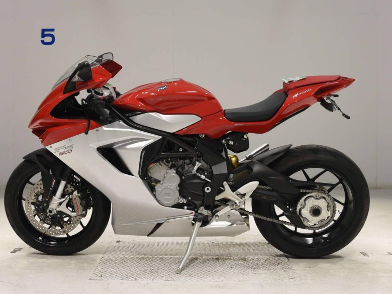 Августа мотоцикл