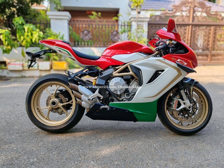 Mv agusta f 3