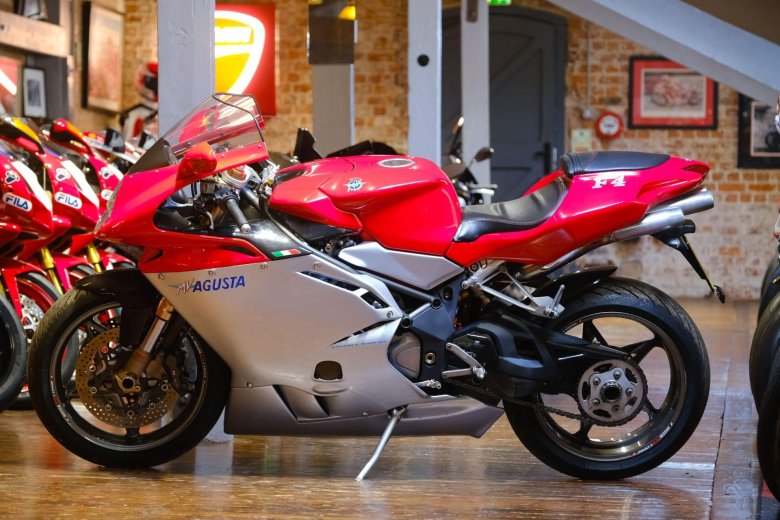 Mv agusta 750 f4
