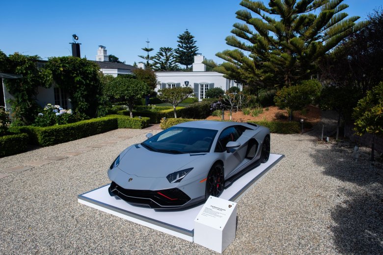 Lamborghini aventador s