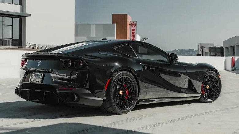 812 superfast ferrari