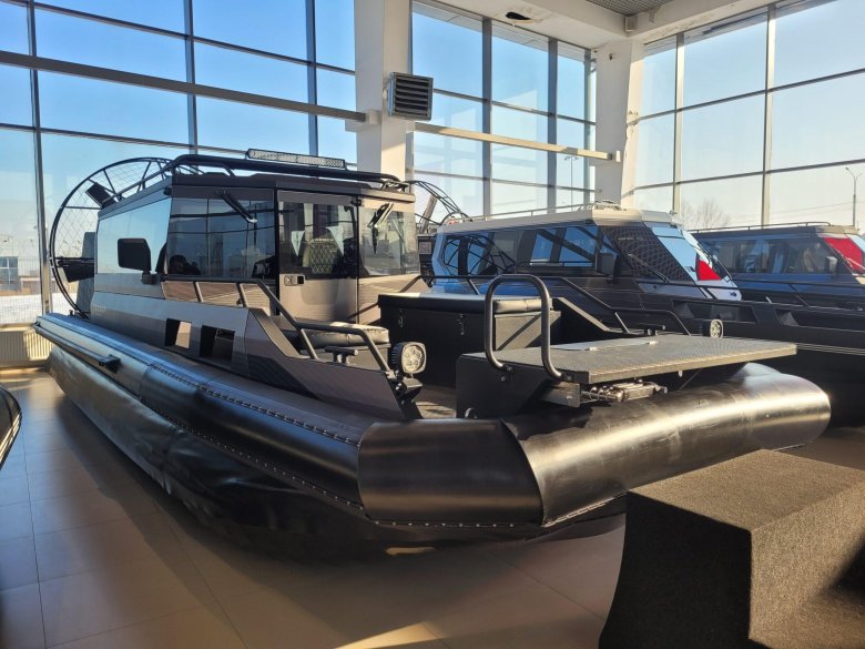 Аэролодка фантом 650