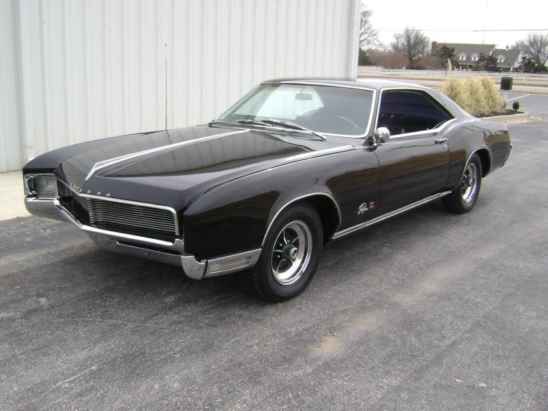 Buick rivera 1966