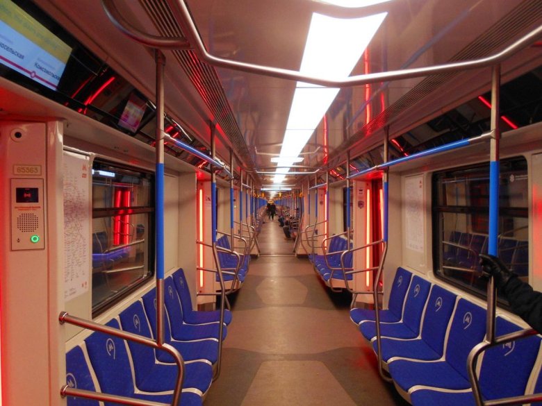 Вагон метро 81-765 москва