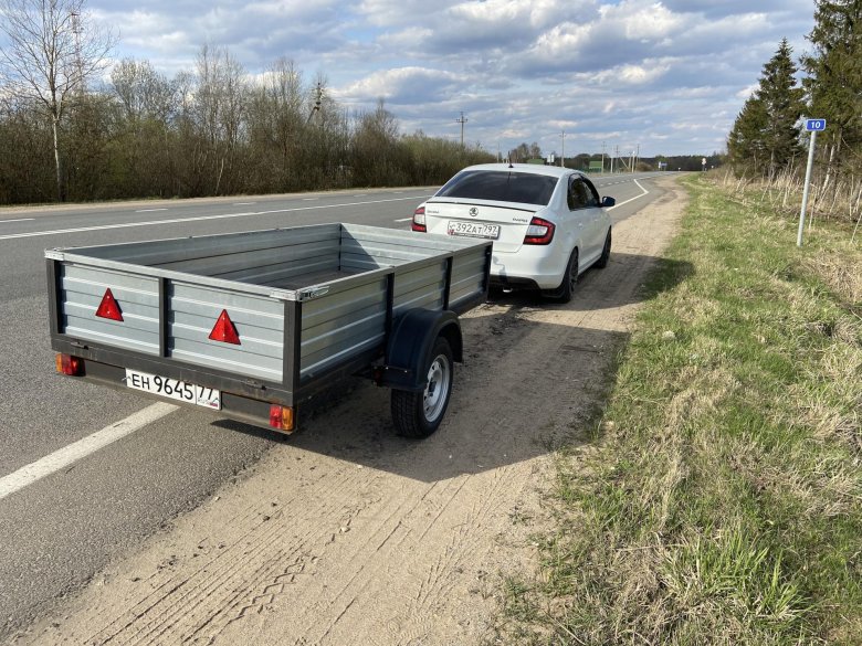 Прицеп laker 400