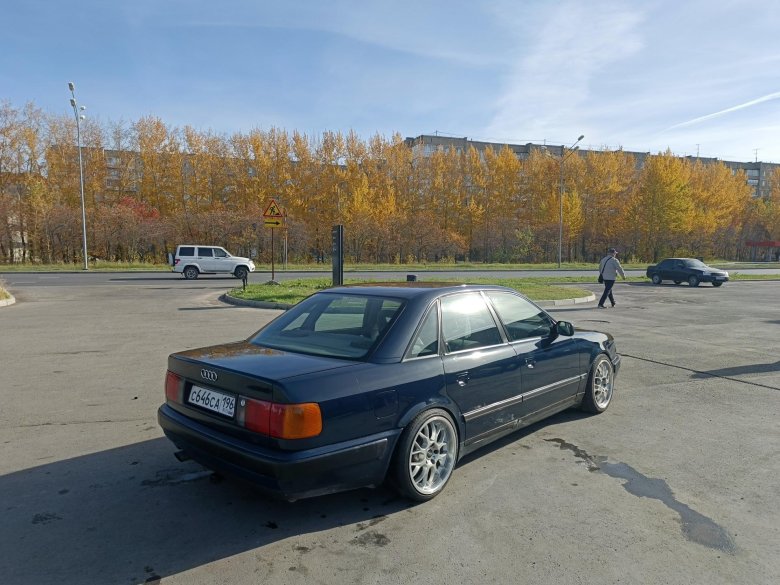 Ауди 100 с 4 кватро