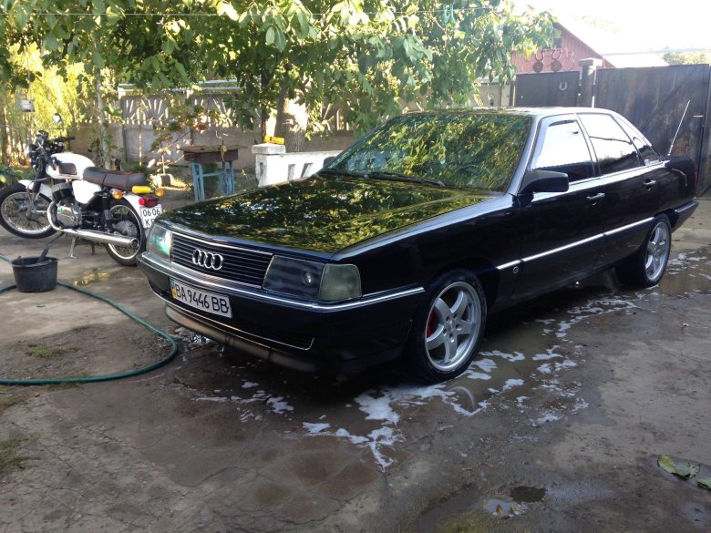 Ауди 100 1987
