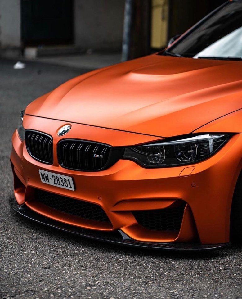 Bmw m4 orange