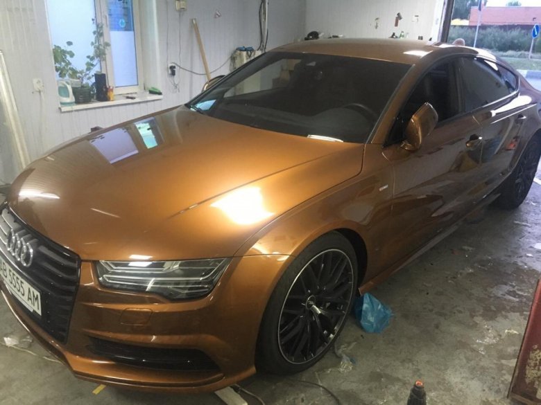 Бронзовый цвет машины