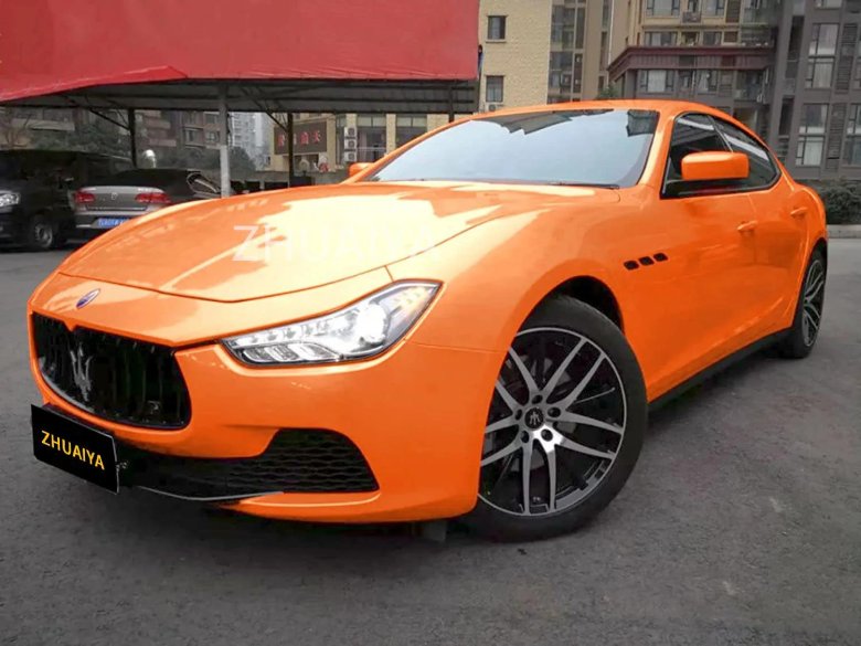 Мазерати оранжевая