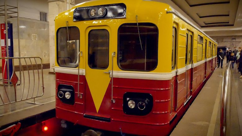 Ретропоезд поезд московского метро