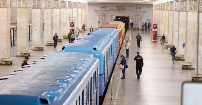 Парад поездов метро