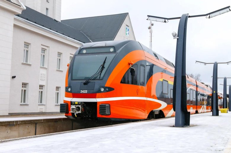 Пассажирские поезда