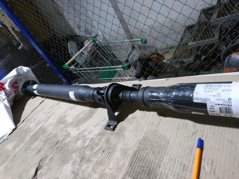 Карданный вал бмв е81