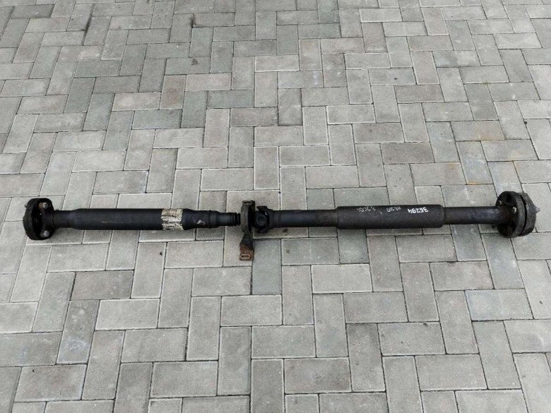 Кардан вал карданный