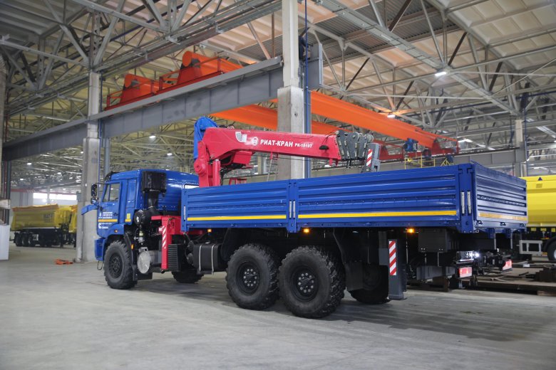 Камаз 43118 с манипулятором