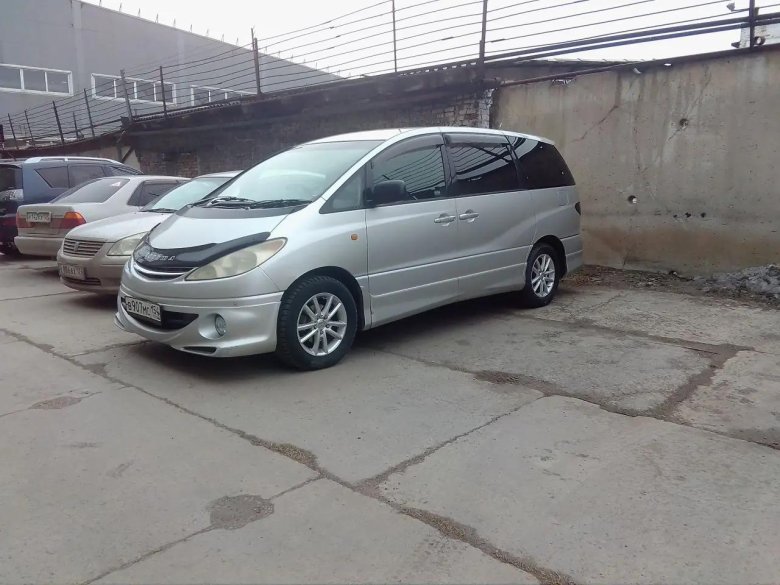 Тойота эстима 2001