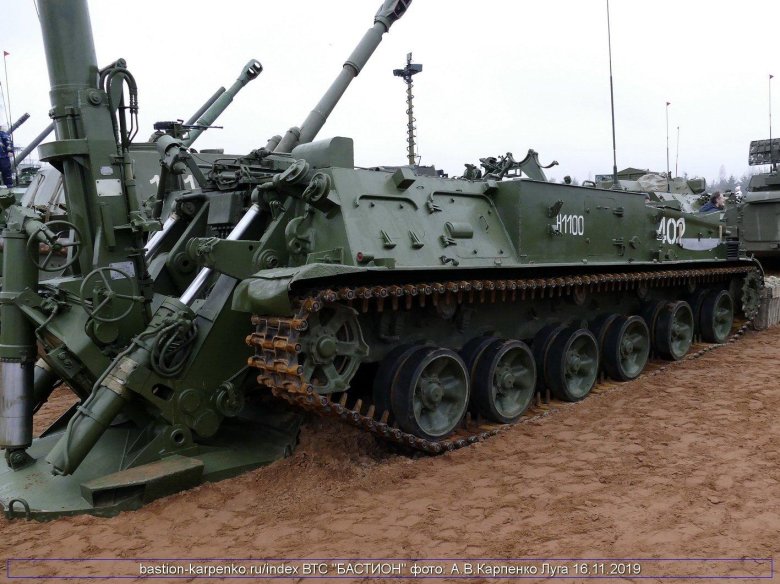 Самоходный миномет тюльпан 240мм