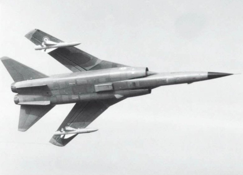 Миг 25 с крылом изменяемой стреловидности