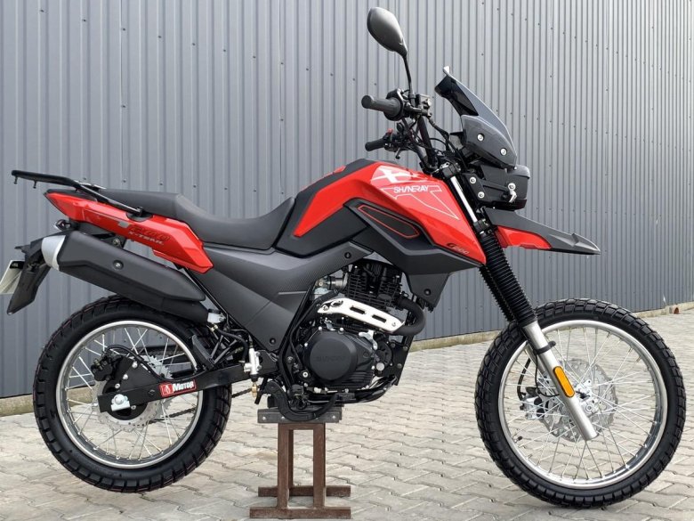 Мотоцикл 200 куб