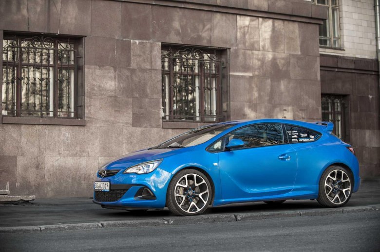Opel astra j opc