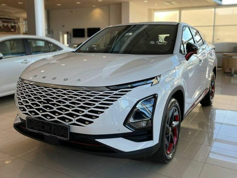 Китайская машина omoda