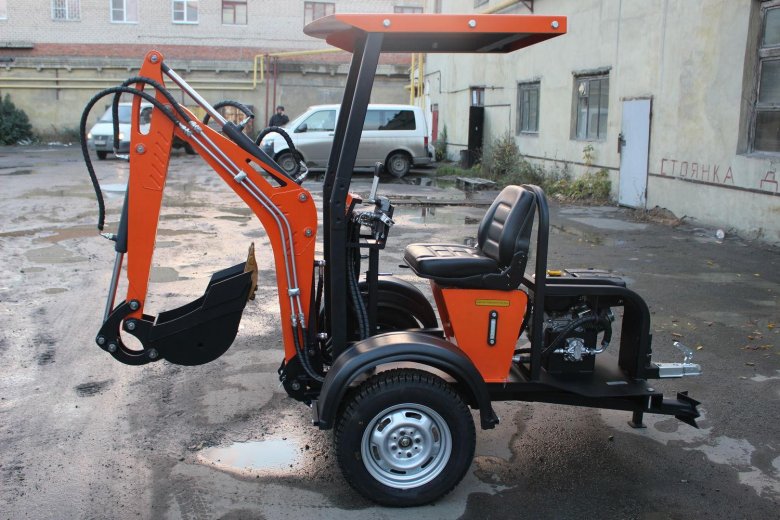 Мини-экскаватор strong m 1000