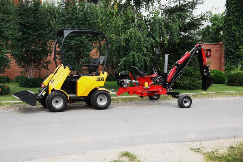 Мини экскаватор для дачи