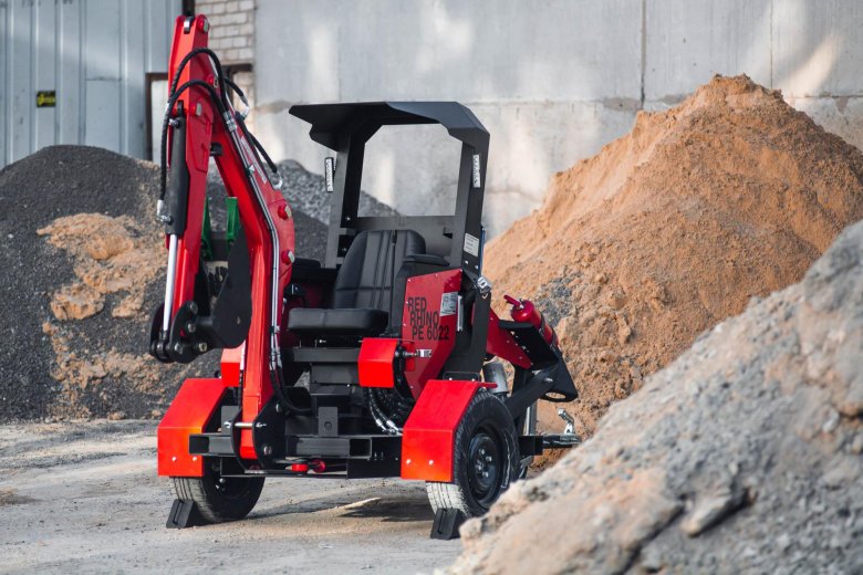 Мини экскаватор ред рино