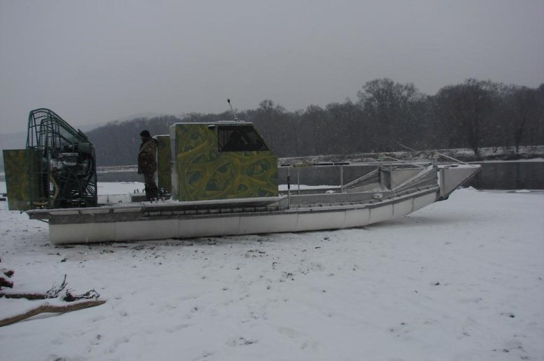 Аэролодка пиранья 6