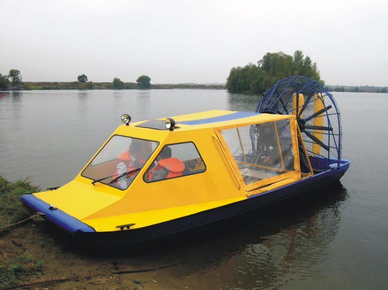 Аэролодка проходимец