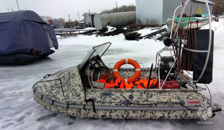 Аэролодка пиранья