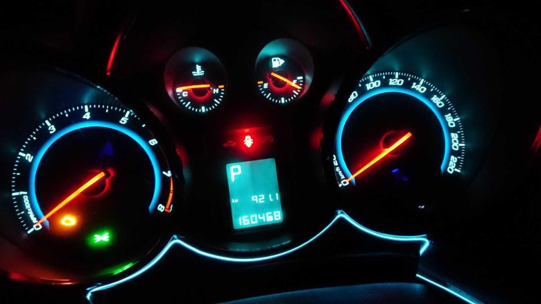 Шевроле круз приборная панель