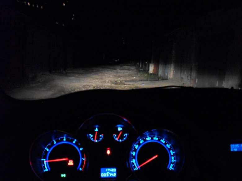 Шевроле лачетти салон ночью