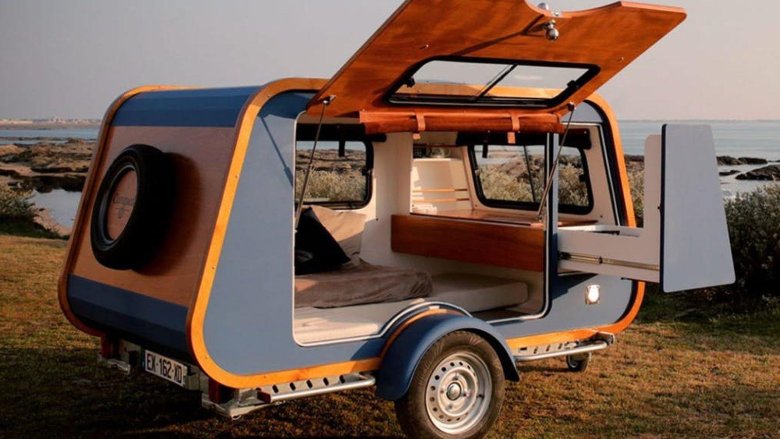Carapate teardrop trailer