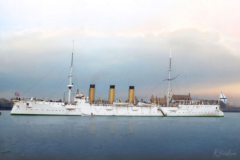 Варяг бронепалубный крейсер