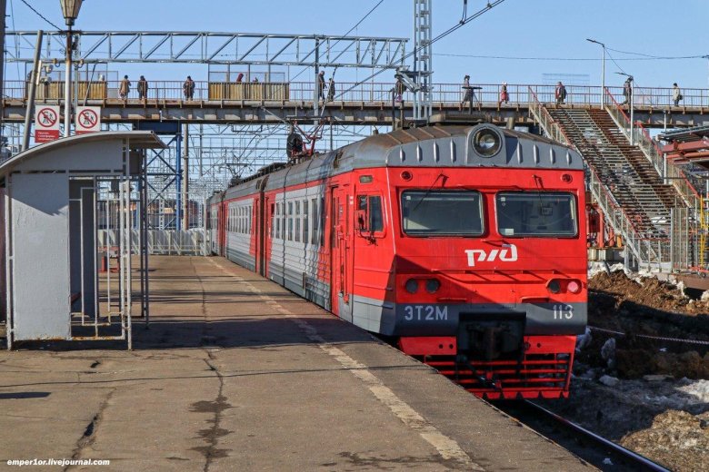 Электропоезд эт 2 м