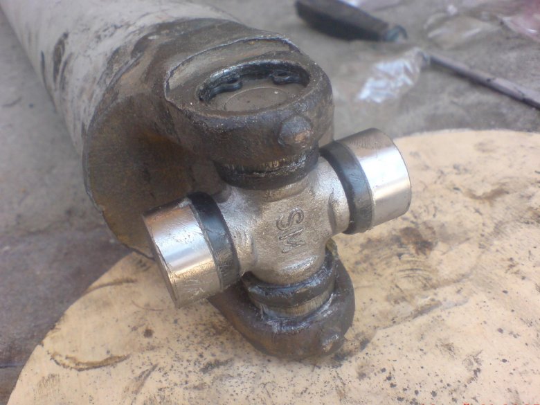 Крестовина кардана ваз 2107