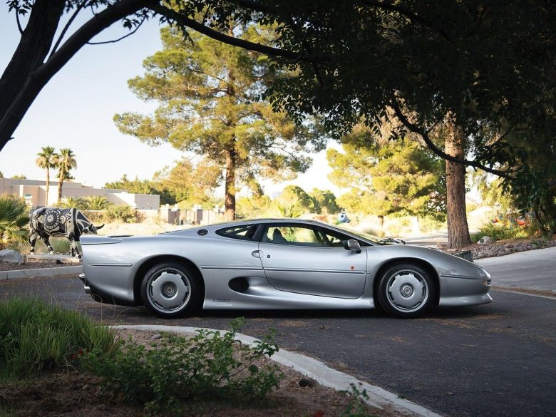 Jaguar xj220 1993