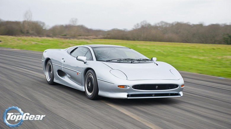 Jaguar xj 220