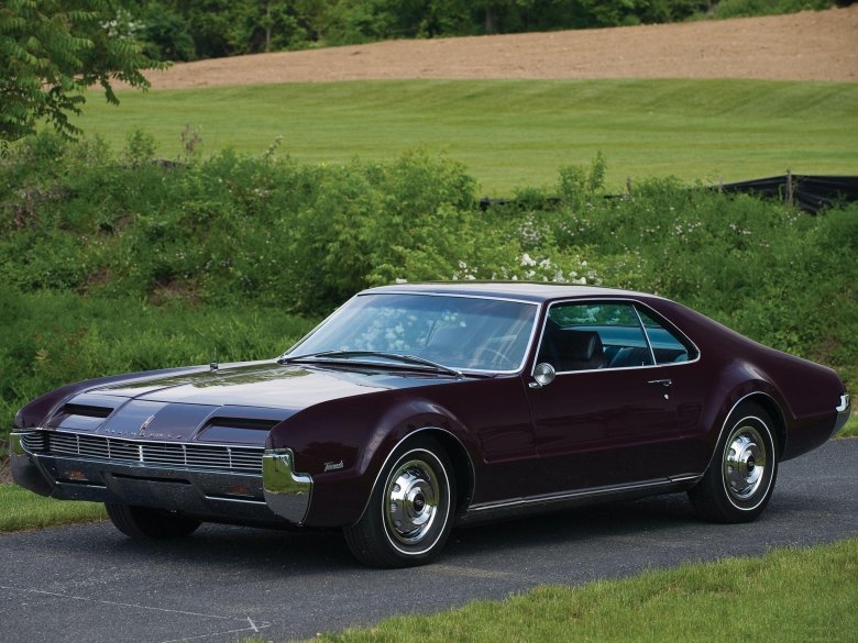 Oldsmobile toronado 1966