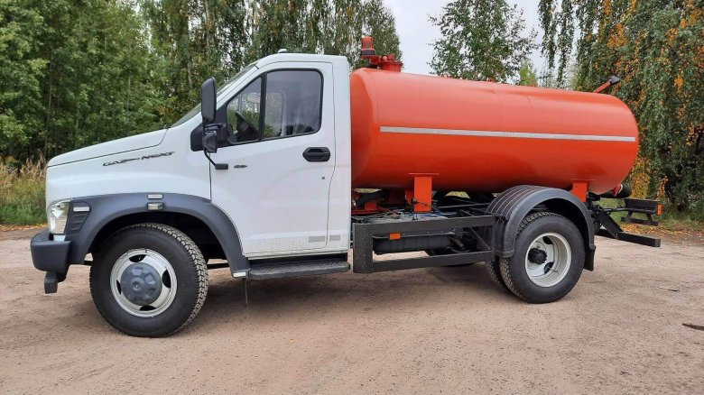 Каналопромывочная машина на базе газон некст