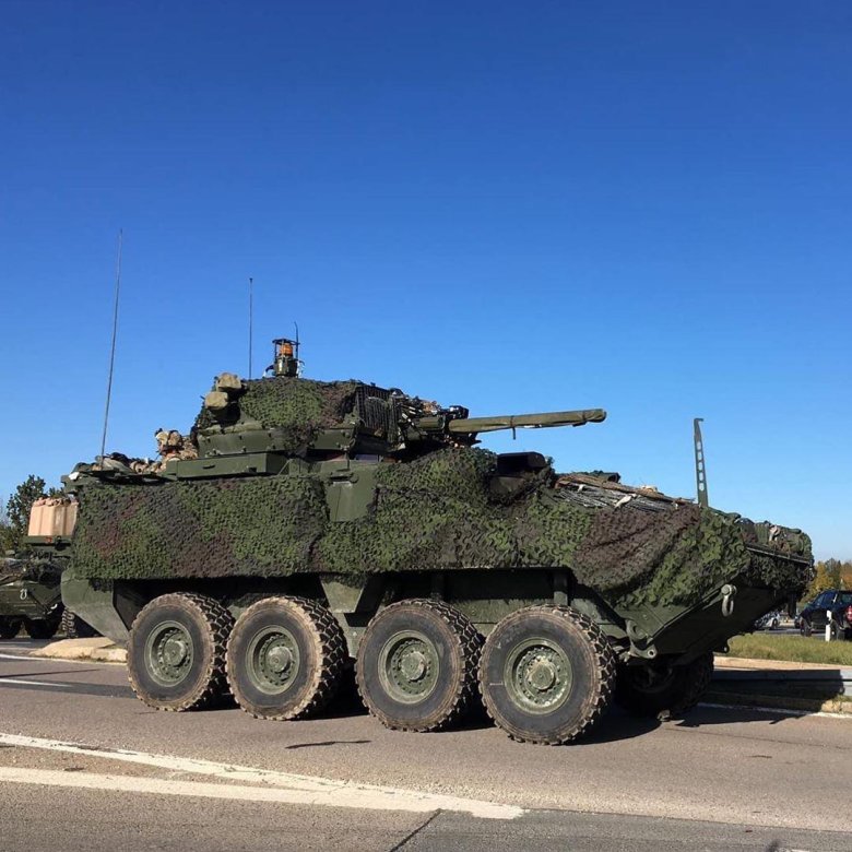 Stryker боевая бронированная машина